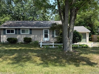 2455 Culbertson Ave, Rochester Hills, MI, 48307