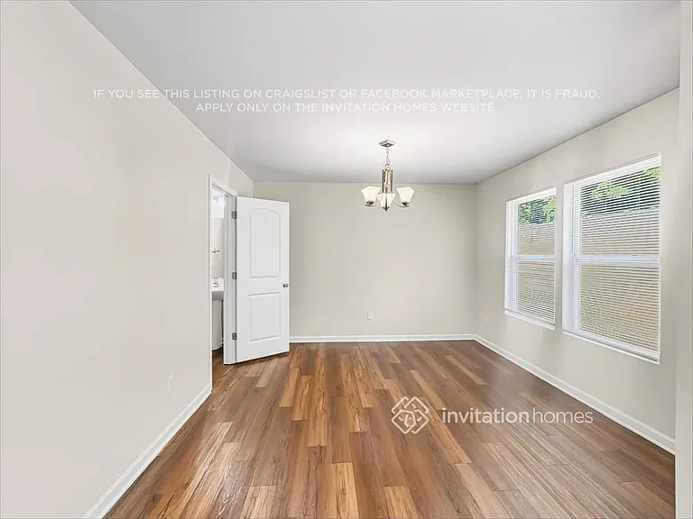 4198 Clifftonville Ave SW — Photo 8