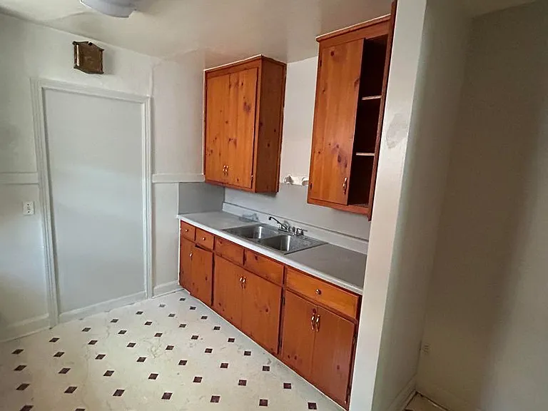 3616 Gaston Ave — Photo 6