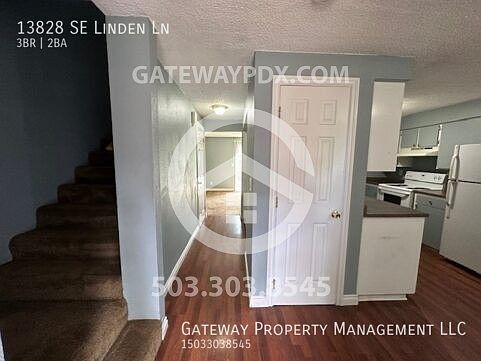 2nd image of 13828 SE Linden Ln