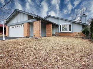 1682 Barkwood Dr, Florissant, MO