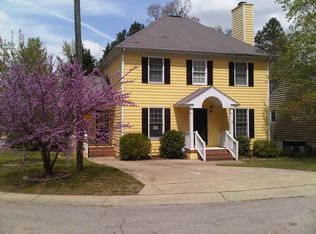 5401 Royal Troon Dr, Raleigh, NC 27604