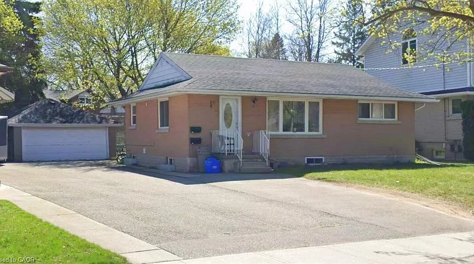 116 Siebert Ave #MAIN