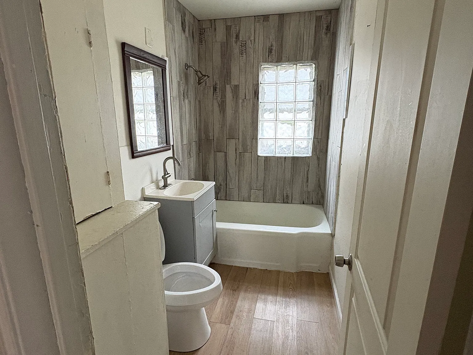 2 bed, 1692 sqft, $1,250 — Photo 1