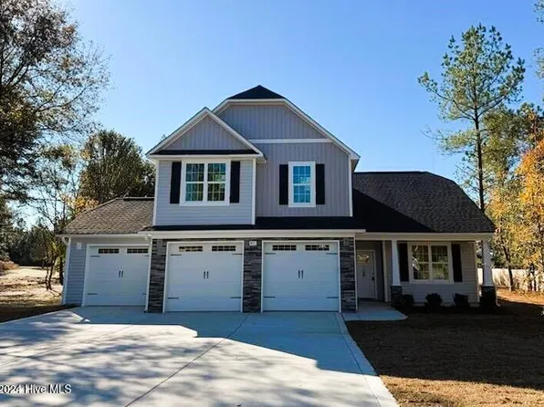 851 Winds Way, Aberdeen, NC 28315