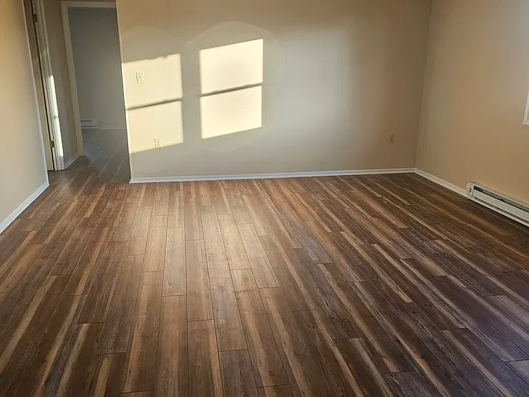 604 Westview Heights Ln — Photo 3