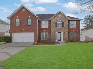 381 Paper Woods Dr, Lawrenceville, GA 30046