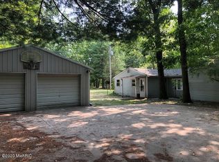 17175 Old Logging Rd, Hersey, MI 49639