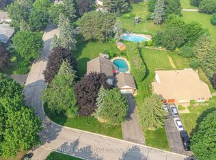 25 Grant Ct, East Gwillimbury, ON L0G 1R0
