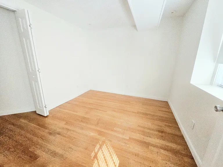 108 Myrtle St #11 — Photo 7