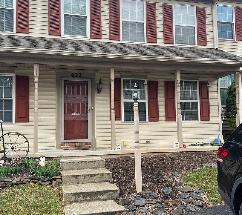 1st image of 622 Rockwood Dr