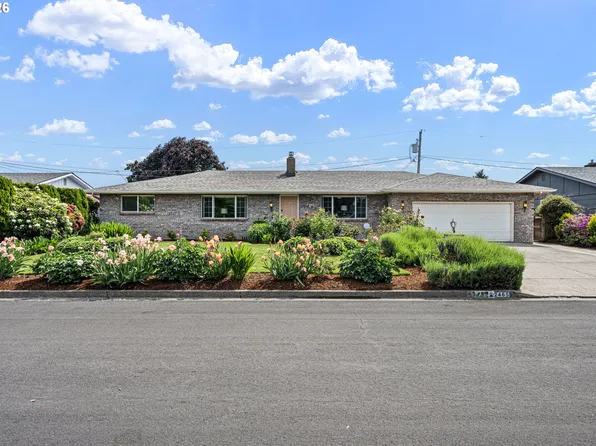 2465 17th St, Springfield, OR 97477