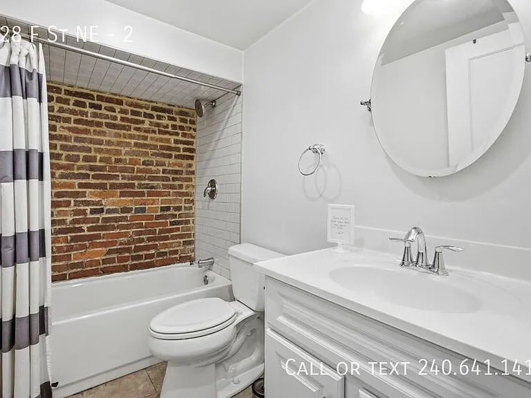 228 F St NE #2 — Photo 11