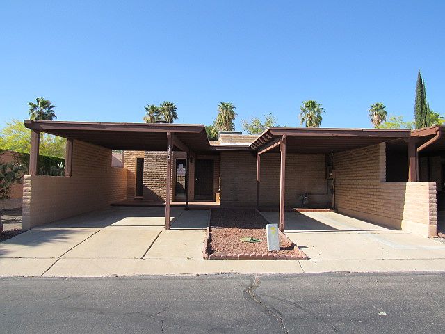 1st image of 440 W Calle Lindero