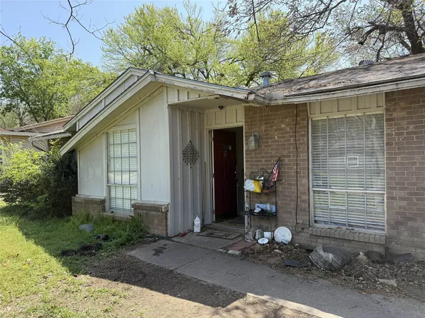 616 Driftwood Trl, Denton, TX 76209