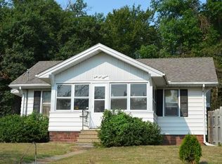 4118 8th St, Des Moines, IA 50313