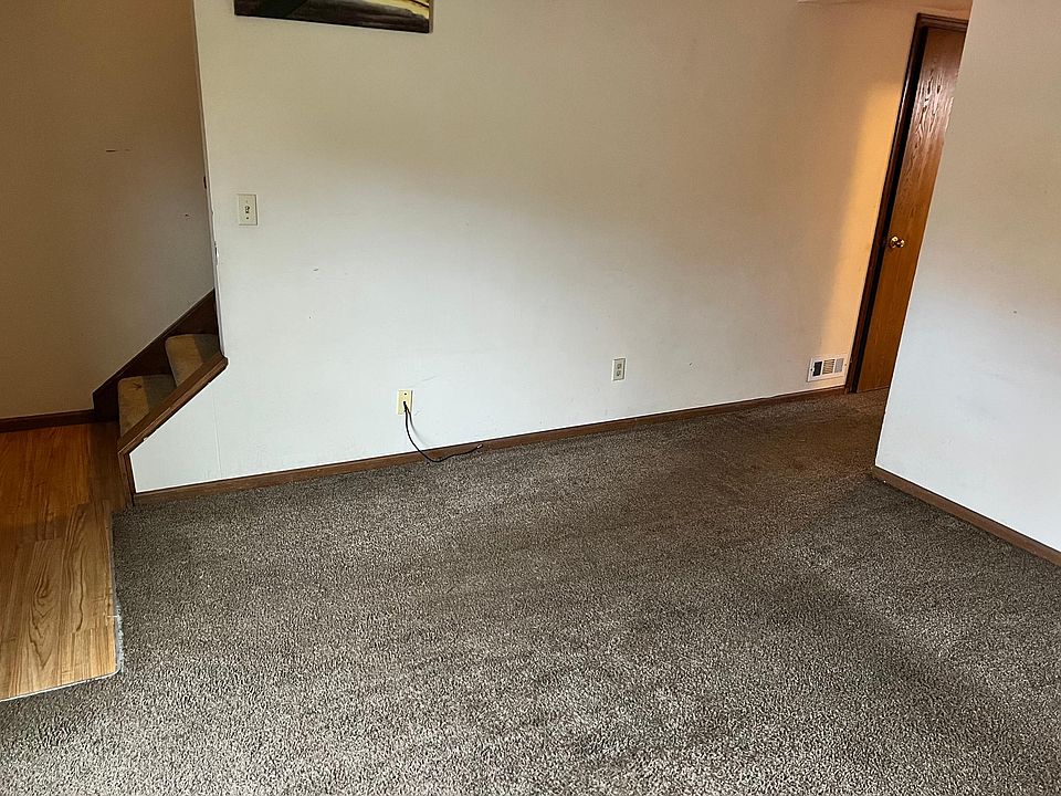 1st image of 4791 Caprice Dr