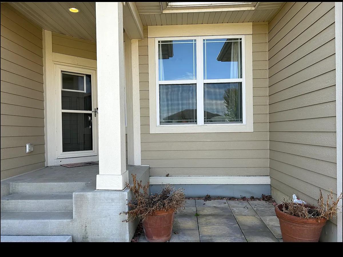 Building Photo - 2630 Waters Ct