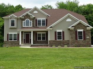 15030 Regents Way, Chardon, OH 44024