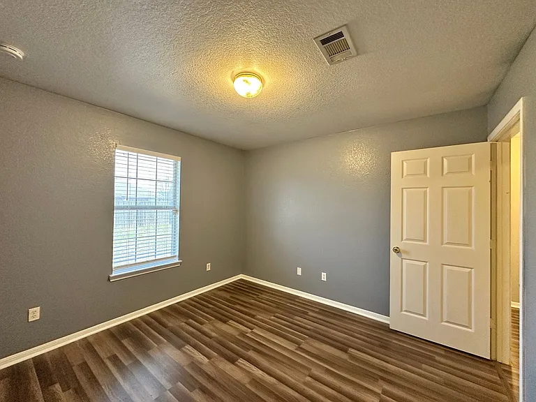 5504 Jim Ave — Photo 29