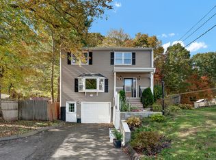 23 Parkview Ave, Meriden, CT 06451