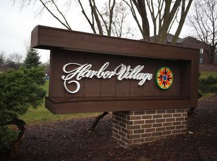3108 Creek View Dr #3-1, Middleton, WI 53562