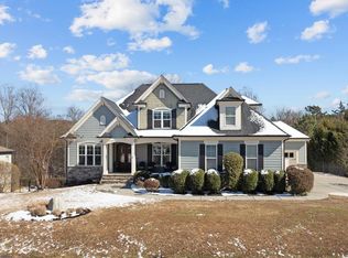 8528 Mangum Hollow Dr, Wake Forest, NC 27587