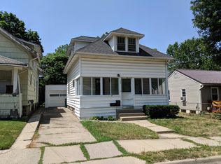 1800 Donora St, Lansing, MI 48910