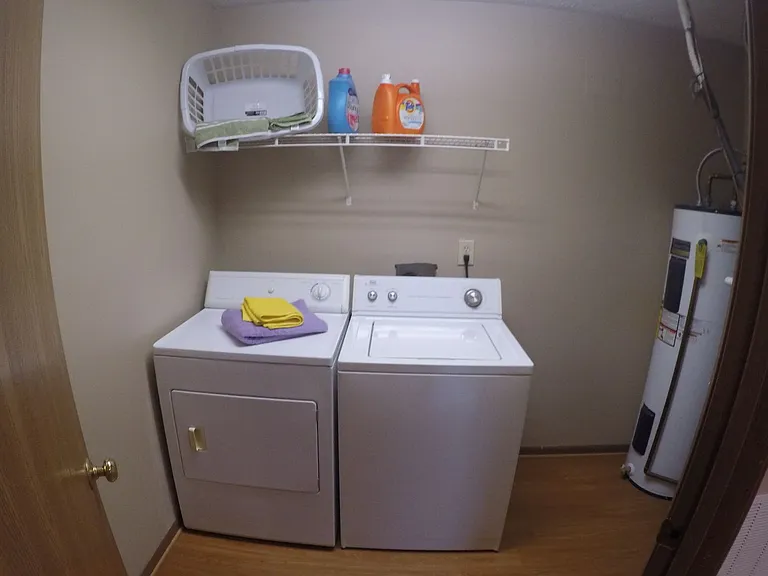 Crosspoint Apartments — Photo 33