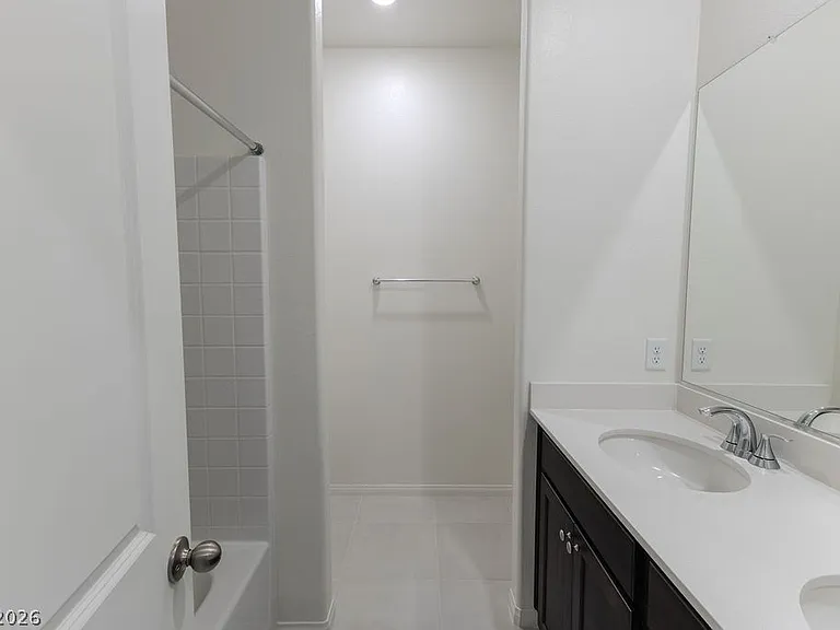 100 Hornbeck Ln — Photo 10