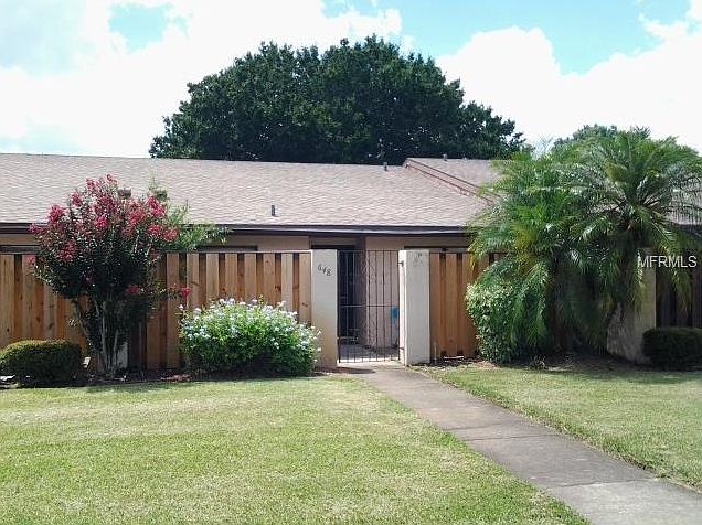 1st image of 648 Broadmoor Cir