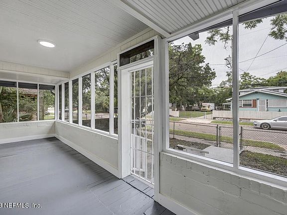 4th image of 1204 W 31ST Street