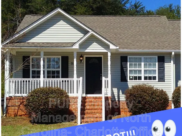 3181 Ridgeback Dr, Winston Salem, NC 27107