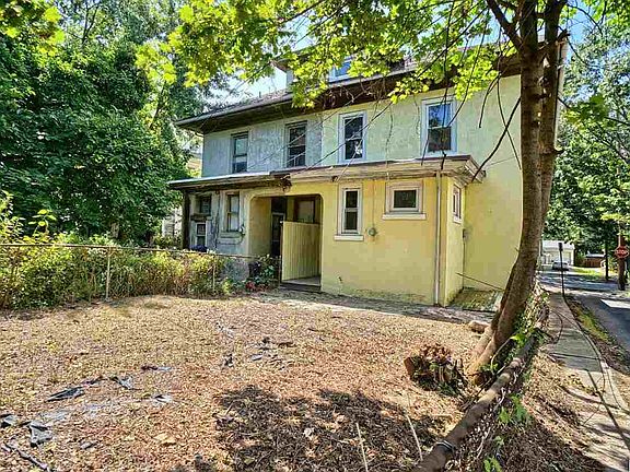 2nd image of 809 N 17th St
