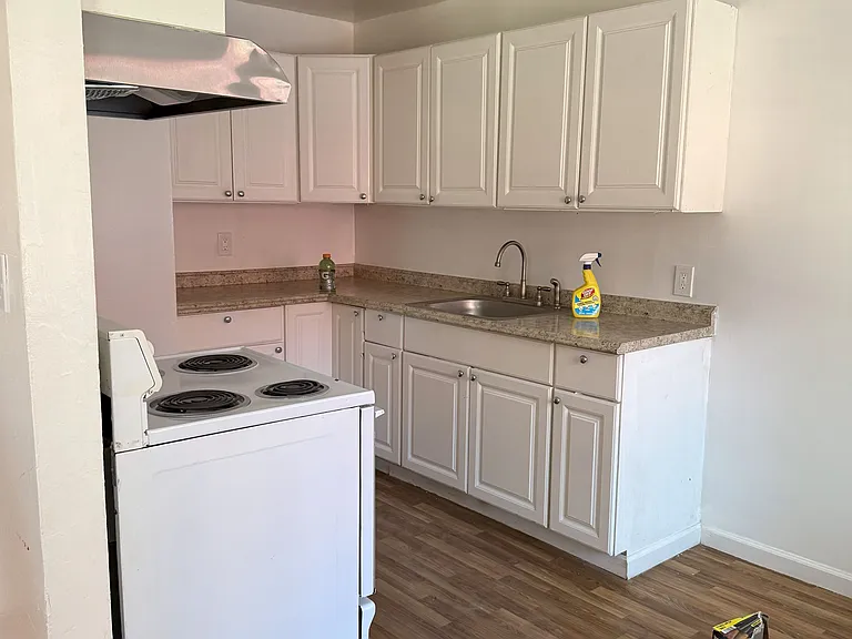 3804 40th Ave #3 — Photo 9