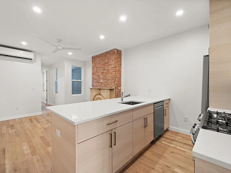 119 Storms Ave #2 — Photo 9