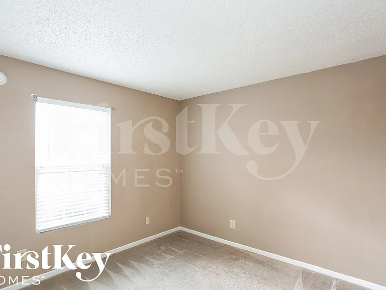 11657 Presidio Dr — Photo 8