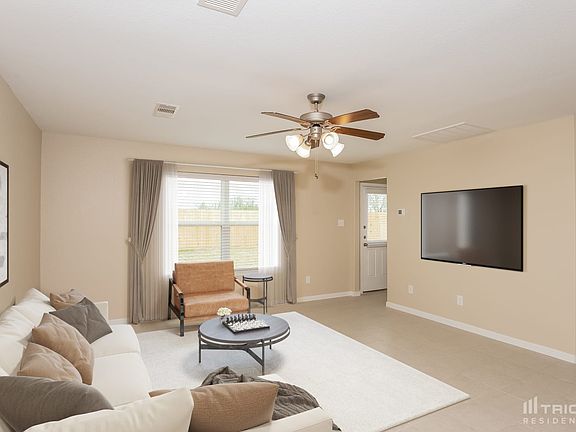2nd image of 413 Palomino Stand Dr