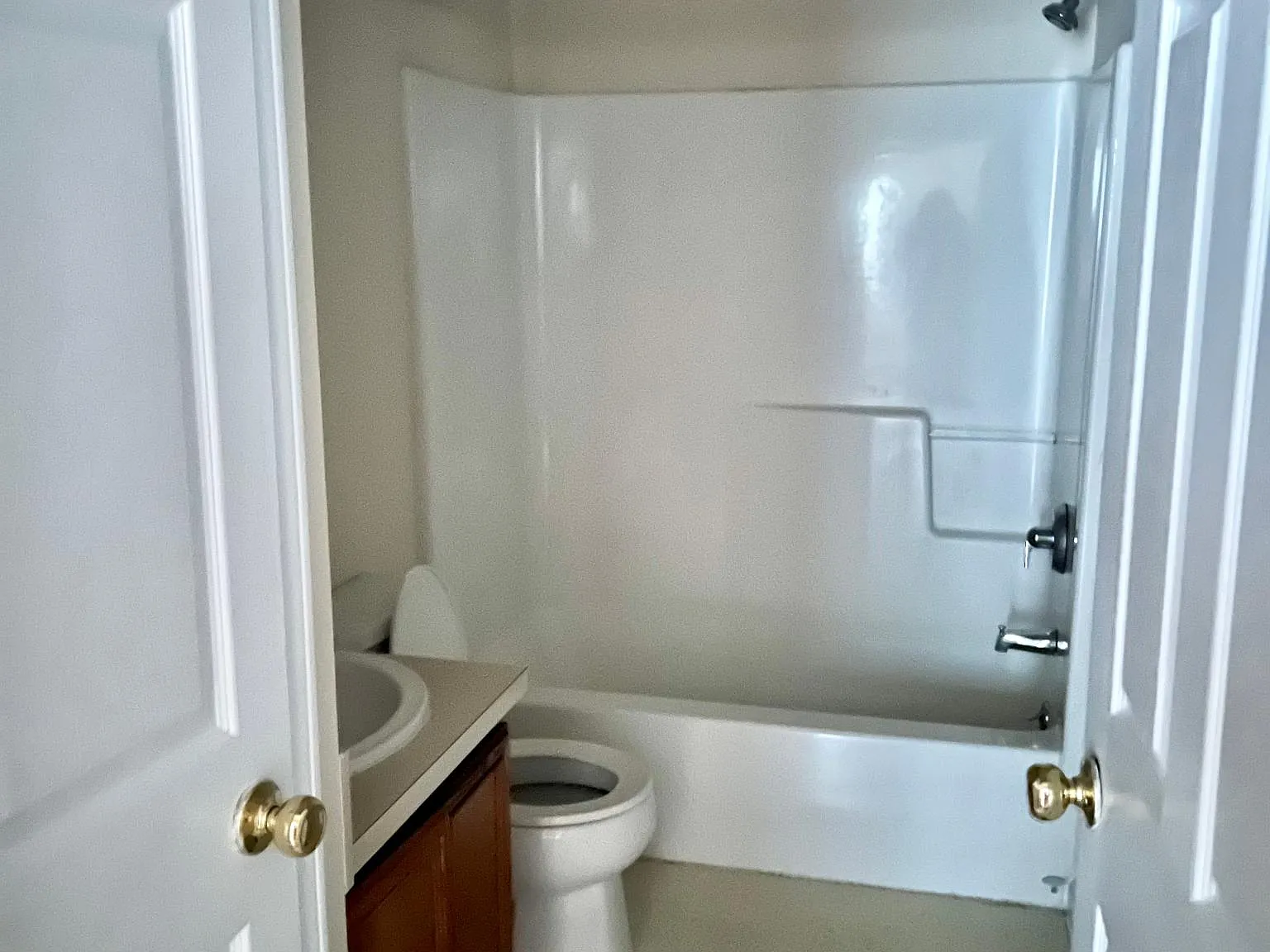 2 bed, 840 sqft, $1,025 — Photo 3