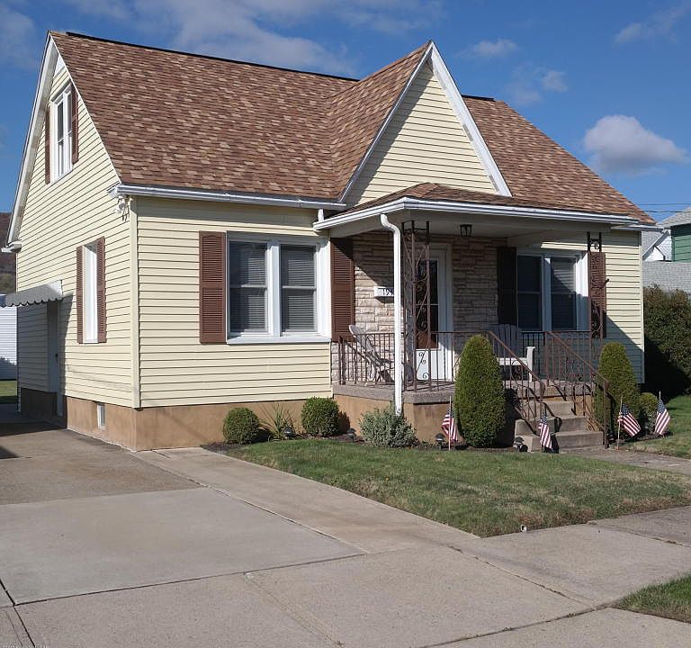 1st image of 194 Hemlock St