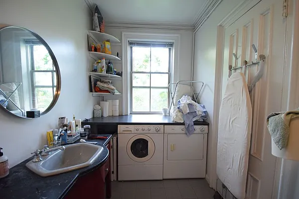 Rented by Rolling Stone Realty LLC | media 20