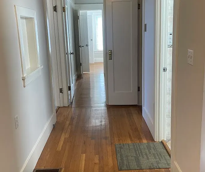 227 Louisburg St #UP — Photo 5