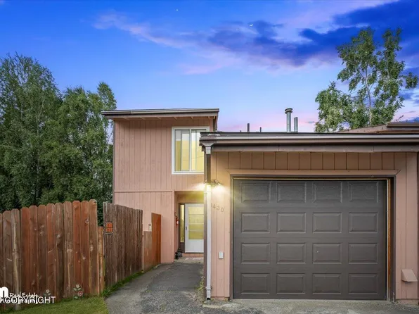 3430 Corona Cir, Anchorage, AK 99517