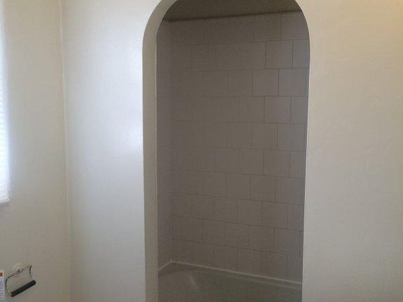 2nd image of 1365 N Wishon Ave APT 1