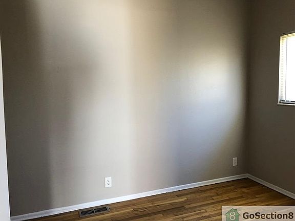 2nd image of 3604 Salena St APT 101