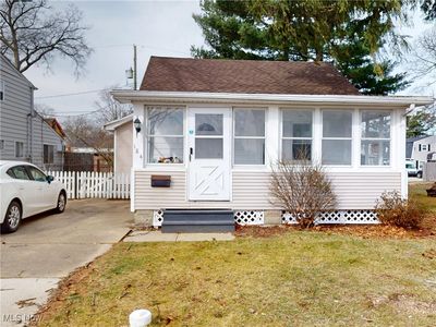 184 Lakewood Dr, Avon Lake, OH, 44012