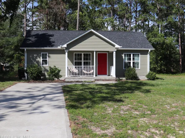 332 Holly Drive, Southport, NC 28461