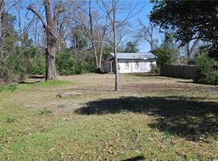 203 E Elm St, Winnfield, LA 71483