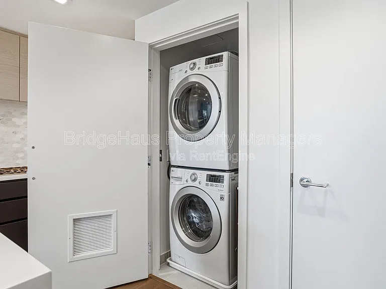 1388 Kettner Blvd #411 — Photo 15