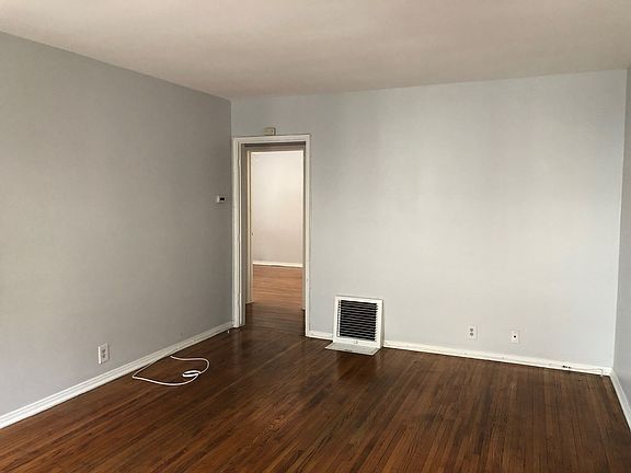 4th image of 5448 Kinston Ave #5452